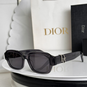 DIOR 오블리크 안경