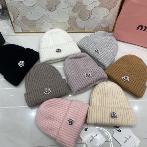 Moncler 몽클레어 토끼털 니트 모자