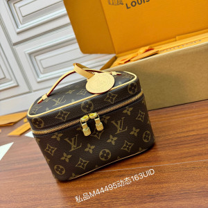 LV 다이아몬드 패턴 핸드백